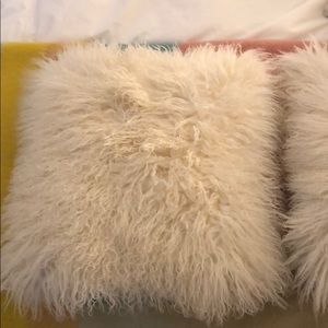 Crate and Barrel Ivory Shearling Pillows 16’